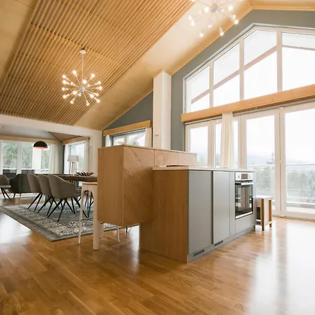 Appartamento Signature Penthouse With Jacuzzi And Sauna And 4 Bedrooms Bansko