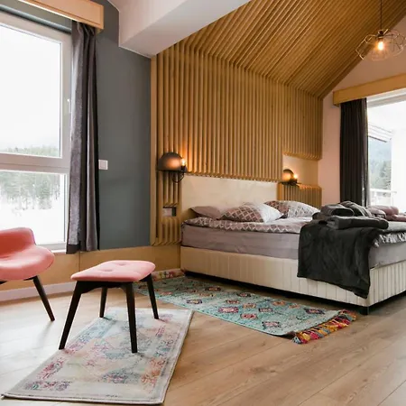 Apartment Signature Penthouse With Jacuzzi And Sauna And 4 Bedrooms *